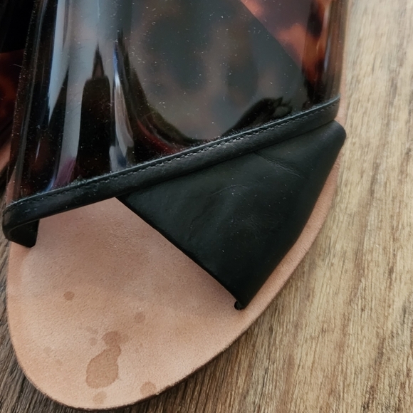 DVF Sandals - Picture 2 of 11